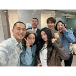 Seohyun Instagram - 흑발 차주은 is back😎 사생활 컨셉으로 연극 응원다녀왔서현🦸🏻‍♀️