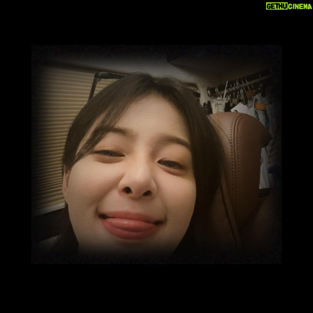 Seol In-a Instagram - 심심해서.. 셀카찍지 말라고 하는 이유