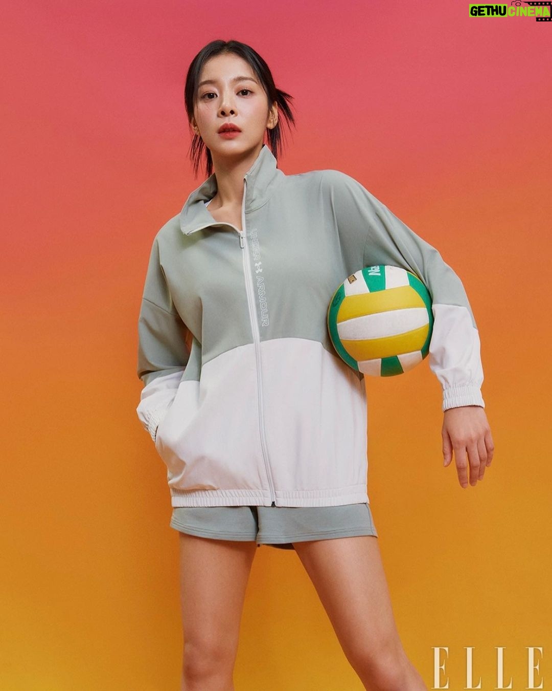 Seol In-a Instagram - @underarmourkr @ellekorea