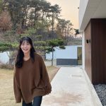 Seol In-a Instagram - 🦌🍁🌰🍂👞🟤🧥🦌