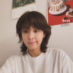 Seol In-a Instagram - 💕👩🏻‍🦱💇🏽‍♀️