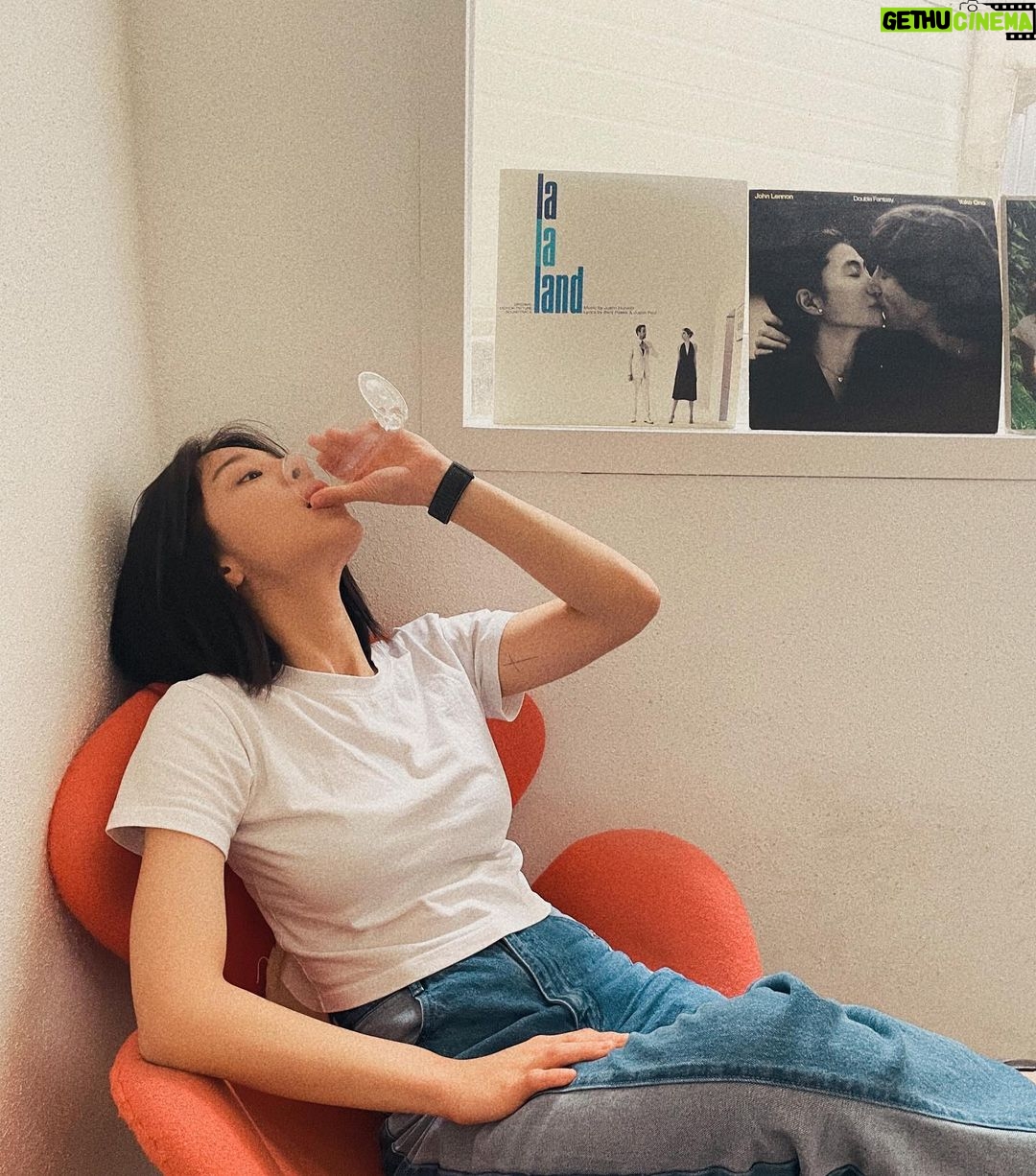 Seol In-a Instagram - Stay Hungry, Stay Foolish.