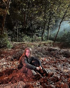 Serenay Sarıkaya Instagram - @ailetvdizi 💫🧿