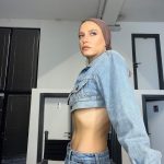 Serenay Sarıkaya Instagram - Derdo club başkanı🦀