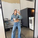 Serenay Sarıkaya Instagram - Derdo club başkanı🦀