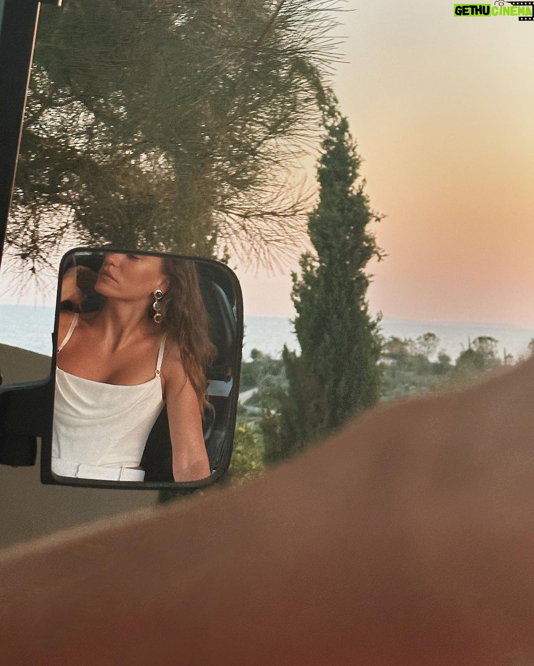 Serenay Sarıkaya Instagram - Newborn 🧿 Six Senses Kaplankaya