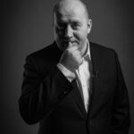 Sergey Burunov Instagram - В передаче @vecherniy_urgant Ваня сделал мне фотосессию, повторяющую известные фотографии моего любимого актера, Леонардо Ди Каприо. Давайте выберем лучшую. За какую голосуете? Сравним с голосованием в аккаунте #вечернийургант