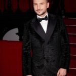 Sergey Lazarev Instagram - Красивый вечер в красивой компании… Рождественский ужин ! Спасибо @vikulin_d за приглашение! @bookmate_ru @ultima.yandex @mrgroup_rus #сергейлазарев #лазарев #рождество #ужин