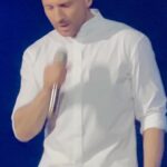 Sergey Lazarev Instagram - 5 лет песне “Scream”. С этой песней я поехал на Евровидение во второй раз и занял 3 место. Очень не свойственная по жанру песня для Евровидения, и одна из самых вокально сложных в моем репертуаре. Авторы : @dimitriskontopoulos @fkirkorov Это видео с моего концерта , с прошлого шоу “N-Tour” Смотрели тогда Евровидение? Болели?