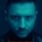Sergey Lazarev Instagram - Долгожданная ПРЕМЬЕРА ! Киберпанк экранизация песни «Алый закат». 🌅 (уже в сети по ссылке в шапке профиля) Потрясающе красивая и динамичная работа режиссера Константина Черепкова , с которым , вот уже 15 лет , у нас полное взаимопонимание , доверие, офигенный тандем и пара десятка совместных крутых видеоработ. Очередное подтверждение тому - клип «Алый закат»! Спасибо огромное за работу всей команде: Режиссер: Константин Черепков @severvideo Оператор: Павел Белявский @belyavskyp Продюсер: Ирина Морозова @iris_sever ❤️ Мейк-ап и волосы: Катя Бобкова @katyabobkova, Елена Курбатская, Анна Салихова @anna_salixova_migriauli Стилист: Валерий Головин @v_golovin Локейшен Скаутер: Ольга Панфилова @sia_scout Оператор Гимбл: Александр Кыхалов @kihalov Директор группы: Влад Деребаско @vlad_derebasko Колорист: Саша Золотарев @alexandrezolotarev CG: Олег Сафронов, Константин Цеханский Производство: SEVER Production Актриса: Айза @_threesixnine__ Lazarev Dancers ❤️ Автор музыки и слов: Дарья Кузнецова @darya.cuznetsova Благодарность за предоставленную одежду актерам массовых сцен Nuself Приятного погружения в киберпанк мир и захватывающего просмотра🔥