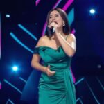 Sergey Lazarev Instagram - “Because i am happy”. Еще одна участница, которая заслужила право прохода в полуфинал нашего шоу «Ну-ка, все вместе» - ЭКА. @ekaterina_nadareishvili ! Пожалуй, это впервые участник начал свое выступление таким образом и так долго пел акапельно ( без музыки). Эка удивила)) На мой взгляд, выступление очень техничное и профессиональное! А что думаете вы? Понравилось? #эка #сергейлазарев #нукавсевместе