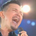 Sergey Lazarev Instagram - Невероятно красивый высокий голос Айдара Сулейманова @aydar_suleymanof поразил сотню. В 1-м отборочном туре он невероятно трогательно исполнил песню «Нежность» ( обязательно посмотрите), ну , а в баттле заслужил проход в полуфинал благодаря «Памяти Карузо» ! Очень красиво !!! Как вам исполнение Айдара? Заслуженный проход в полуфинал? #сергейлазарев #айдарсулейманов #лазарев #нукавсевместе