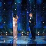 Sergey Lazarev Instagram - Проникновенное исполнение песни «Герой не моего романа» дуэтом Розы Туаевой @roza__tuaeva и Александра Елкина @yolkin_music , принесла ребятам победу тройном баттле в прошлом выпуске шоу «Ну-ка, все вместе». Как вам выступление? Заслуженно ли их вернули в борьбу? Кто по-вашему мнению был сильнее в этом Баттле? Верно ли сотня распорядилась своими голосами? Новый выпуск шоу «Ну-ка, все вместе» смотрите в пятницу в 21.30 на телеканале Россия-1! Там будут новые герои и новые страсти!)🔥❤️ #сергейлазарев #Лазарев #РозаТуаева #АлександрЕлкин #сотня #нукавсевместе