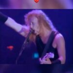 Sergey Lazarev Instagram - Ну, я считаю, что это охрененно😅😂 🎸 Если бы группа Metallica спела мою песню «В самое сердце». Подумаю , может сделать такую версию в новое шоу 😎🤪☺️ Нашел это видео на просторах инета, кто автор не знаю, но круто сделано 🔥 а автор «В самое сердце» @a.penkin #лазаревсергей #металлика #metallica #всамоесердце #лазарев #юмор #ии