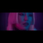Sergey Lazarev Instagram - «Алый закат»! Официальное видео уже на моем Youtube канале! Кстати, От вашей активности зависит добавиться ли эта песня в шоу «Я не боюсь» или нет. Голосуйте за песню и видео на радиостанциях и музыкальных каналах) и возможно песня появится в концертном шоу)🥰 #сергейлазарев #лазарев #алыйзакат