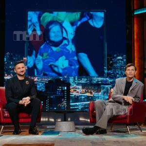 Sergey Lazarev Instagram - Сегодня! 3 шоу с моим участием на ТВ!
Не пропусти! Лазарева много не бывает!)
- «Новая Фабрика Звезд» в 17.00 на ТНТ
- «Шоу Воли» в 22.00 на ТНТ @tnt_online 
- шоу «Маска» в 22.00 на НТВ @ntvru 
@yuliasumacheva @weitmedia 
#сергейлазарев #лазарев #маска #фабриказвезд #новаяфабриказвезд #шоуволи @volyashow