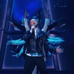 Sergey Lazarev Instagram - «Не пытайся повторить» - вторая песня получившая награду на фестивале «Песня Года 2023». Музыку написала Дарья Кузнецова @darya.cuznetsova на стихи Михаила Гуцериева @gutserievmedia . На песню снят потрясающий минифильм, если кто не видел, то обязательно посмотрите. Хореограф номера на «Песне года»: Никита Горбунов @gorbunovchoreo #Лазарев #сергейлазарев #песнягода #непытайсяповторить