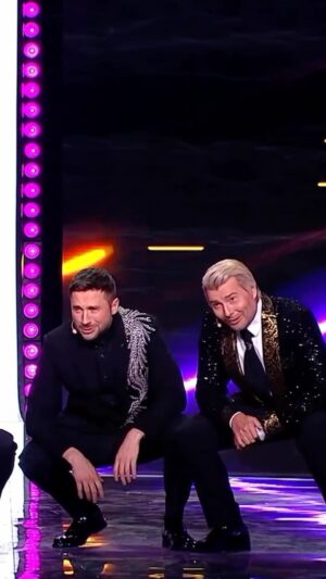Sergey Lazarev Instagram - На утро после того, как за ночь посмотрел все серии сериала «Слово Пацана» …😂😂😂😂 шоу «Дуэты»
@nikolaibaskov @lazarevsergey @weitmedia @yuliasumacheva #басков #лазарев #сергейлазарев #николайбасков #дуэты
