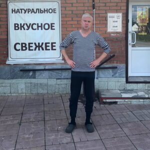 Sergey Svetlakov Instagram - Заземление по-уральски... или угадайте год
