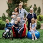 Sergey Svetlakov Instagram - Найди на фото кого-то нового