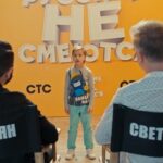 Sergey Svetlakov Instagram - «Премьера! Да, но не опять, а снова!!! Горжусь нашей плодовитой командой💪Итак, сегодня - «Русские не смеются» 2 сезон! Уверен, оцените разницу с первым: красивее и веселее всё получилось-гляньте ребята! До встречи в 20.00✌️на @tv_ctc