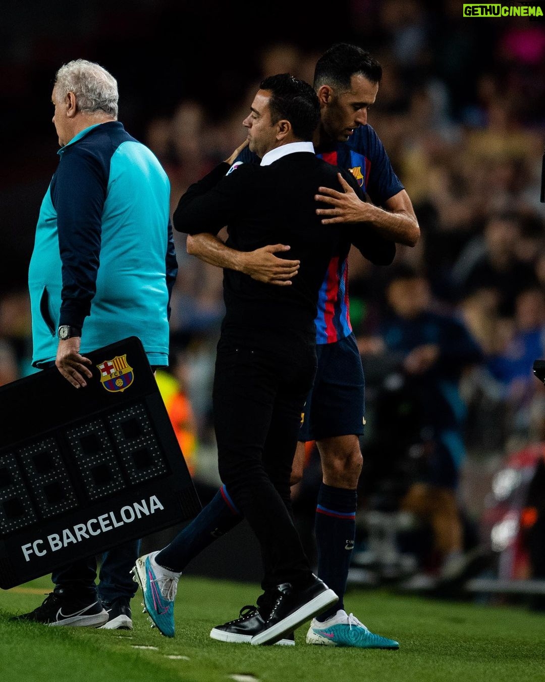 Sergio Busquets - 1 Million Likes - 🥺❤️🩹 @5sergiob