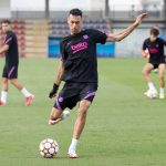 Sergio Busquets Instagram - @fcbarcelona @championsleague