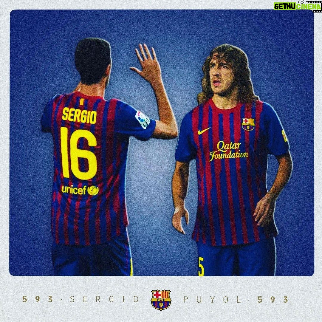 Sergio Busquets Instagram - Ayer fue un partido muy especial para mi. Iguale a una leyenda culé como @carles5puyol Es un orgullo poder hacer historia y poner mi nombre al lado de los mejores jugadores del club, mi club de toda la vida y el mejor club del mundo. También quería agradecer a todas las personas que lo han hecho posible y me han acompañado en todos estos partidos. Muy feliz de ser el cuarto jugador con más partidos en el @fcbarcelona 🔵🔴 #593