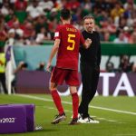 Sergio Busquets Instagram - Muchas gracias mister @luisenrique21worldcup22 por estos años de seleccionador. Gracias a ti y a tu staff por la confianza, trabajo y dedicación. Después de muchos años siempre he seguido aprendiendo cosas con vosotros y eso es admirable. Como también la filosofía de fútbol y de vida que tienes. Habéis creado un gran grupo con grandes valores y eso quedará para siempre. Os deseo lo mejor porque os lo merecéis y trabajáis para ello.