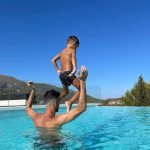 Sergio Busquets Instagram – Hace ya 6 años que nos cambiastes las vidas….bendito cambio ❤️😍 ♾ no se puede ser mas bueno y no puedo estar más orgulloso de ti. Feliz cumple 🎊🎈🎂 #6 #tequieroinfinito