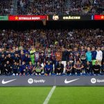 Sergio Busquets Instagram - GRACIES 💙❤️ Gracias por hacer tan especial y tan emotivo mi último día. Soy un privilegiado por haber podido formar parte del equipo de mi corazón, llevarlo a lo más alto y disfrutar 15 años junto a todos los que formamos el mejor club del mundo @fcbarcelona Me voy pleno y con la cabeza alta de darlo todo y contribuir a mejorar en todos los ámbitos a mi club y a los que formamos y han formado parte de ello. Me quedo con el respeto y el cariño de los que me conocen y han compartido momentos conmigo, con la gente del mundo del futbol y sobretodo con vosotros culers. Muchas gracias y hasta pronto 💙❤️