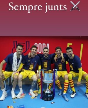 Sergio Busquets Instagram - Me siento muy afortunado de haber podido coincidir contigo todos estos años en el club donde soñabamos jugar. En el barcelonismo te vamos a echar mucho de menos, se va el mejor lateral izquierdo de nuestra historia y por encima de todo eso el gran compañero y amigo que eres y todo que lo pudimos vivir juntos tanto dentro como fuera del campo.
Te deseo lo mejor en esta nueva aventura porque te lo mereces tanto tú como tu familia y aquí estaremos para acompañaros como siempre. Os queremos 💙❤️ ♾️
Gracias por tanto @jordialbaoficial