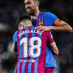 Sergio Busquets Instagram - Me siento muy afortunado de haber podido coincidir contigo todos estos años en el club donde soñabamos jugar. En el barcelonismo te vamos a echar mucho de menos, se va el mejor lateral izquierdo de nuestra historia y por encima de todo eso el gran compañero y amigo que eres y todo que lo pudimos vivir juntos tanto dentro como fuera del campo. Te deseo lo mejor en esta nueva aventura porque te lo mereces tanto tú como tu familia y aquí estaremos para acompañaros como siempre. Os queremos 💙❤️ ♾️ Gracias por tanto @jordialbaoficial