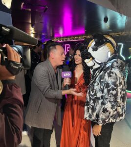 Sergio Daniel Brazón Rodríguez Instagram - Alfombra roja de los #peoplechoiceawards ✨✨ @eonlinelatino @peopleschoice