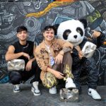 Sergio Daniel Brazón Rodríguez Instagram - Hace unos 10 meses estábamos en las oficinas de @youtubelatam en Ciudad de México y nos propusimos llegar a los 40 millones antes de que acabe el año, y adivinen qué… 🤭 📸: @carocorrefoto para fotos espectaculares, llámenla ❤️