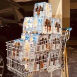 Sergio Malheiros Instagram - 2024 já tá batendo na porta, galera 😅 E nada como celebrar os bons momentos vividos com @amstelbr em 2023 🍻 Muito obrigado por essa parceria, e já tô animado para o próximo ano… #ConteMomentos #BebaComModeração #AmstelUltra • Publicidade
