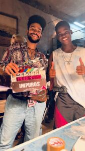 Sergio Malheiros Instagram - Com essa dupla aí fica difícil de invadir, hein... 😎😜 Quem já maratonou a 4ª temporada de #Impuros? Disponível só no @starplus, se liga 😉