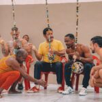 Sergio Malheiros Instagram - “Fazer nas ruas e praças públicas exercícios de agilidade destreza e corporal conhecidos pela denominação capoeiragem; andar em correrias, com armas ou instrumentos capazes de produzir lesão corporal, provocando tumultos ou desordens, ameaçando pessoa certa ou incerta ou incutindo temor de algum mal: Pena - Prisão de dois a seis meses.” Código penal brasileiro de 1890 🤦🏾