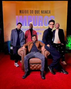 Sergio Malheiros Instagram - Colé, rapaziada! Estamos de volta, hein 👌🏾😂🤙🏾 Noite de lançamento da nossa 4ª temporada.. Amanhã no @starplusbr pra geral assistir. #Impuros4T #Impuros #StarPlus