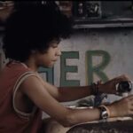 Sergio Malheiros Instagram - Acordei com mais uma notícia triste hoje. Perdemos também Léa Garcia, que inclusive seria homenageada hoje com o Troféu Oscarito no Festival de Cinema de Gramado, tão grande a sua genialidade na arte. Contracenar com Léa foi um sonho, uma grande realização e marco na minha carreira. Léa se vai deixando uma marca gigante no cinema, treatro, na televisão, mas principalmente em todos os artistas pretos, que enxergaram nela uma inspiração. 😔