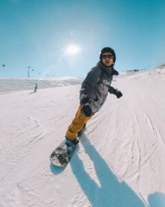 Sergio Malheiros Instagram - De lei 🏂😅🇨🇱 #vallenevado #snowboarding #trip Valle Nevado - Chile