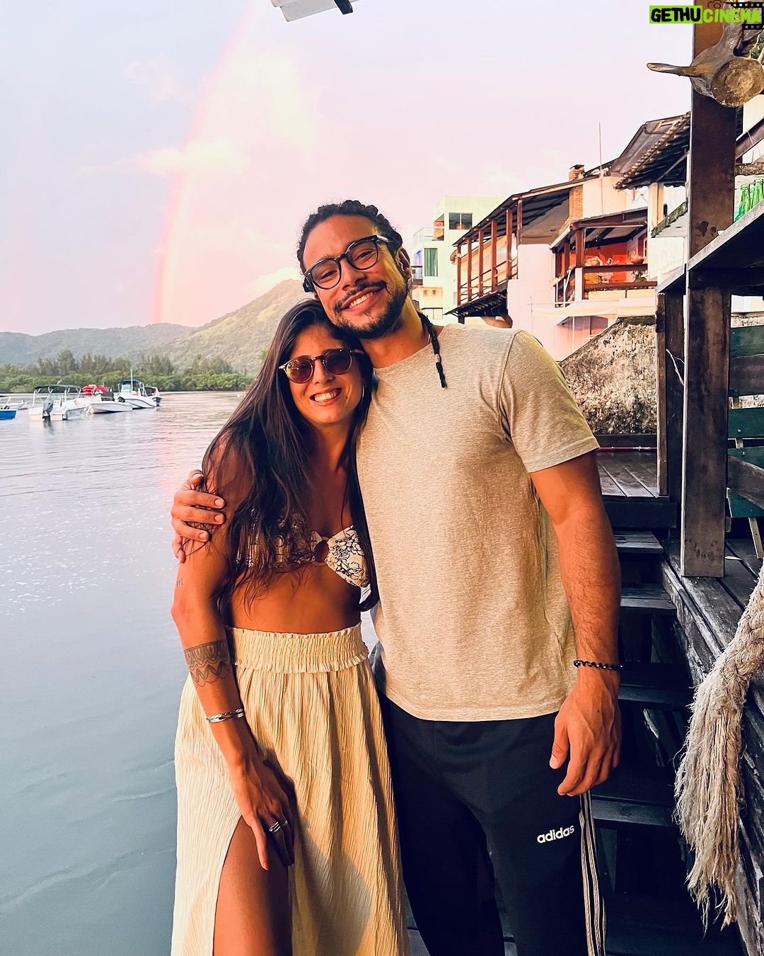 Sergio Malheiros Instagram - Kite, poker, pagode… Não necessariamente nessa ordem 🤙🏾😎