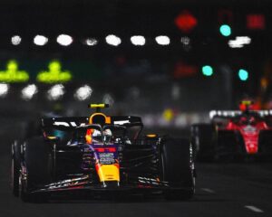 Sergio Pérez Instagram - What a great comeback! We were close to winning, but we had too much downforce which reduced our top speed. Great job by Max and Charles. I'm very happy to have secured the runner-up spot after such a tough season. 

This is a historic result for the team, the first 1-2 finish in its history. Well-deserved for all the hard work of everyone on the track and in Milton Keynes. 

To the fans and my family, thank you for all your support. #NeverGiveUp

¡Qué gran remontada! Estuvimos cerca de ganar, pero teníamos mucho downforce que nos restaba velocidad en las rectas. Muy buen trabajo de Max y de Charles. Estoy muy contento de haber asegurado el subcampeonato después de una temporada tan dura. 

Es un resultado histórico para el equipo, el primer 1-2 en su historia. Muy merecido por todo el esfuerzo de todos en la pista y en Milton Keynes. 

A los fans y a mi familia, gracias por todo su apoyo. #NeverGiveUP

#SP11