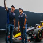 Sergio Pérez Instagram - A selfie to start 2024 🤳😎 #F1 #RedBullRacing #MaxVerstappen #ChecoPerez 📸 @thommogetty