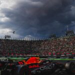Sergio Pérez Instagram - Día positivo, buenas sensaciones y que bueno ver a tanta afición. ¡Vamos con todo! Positive day, feeling good, and great to see so many fans. Let's go! #SP11 #MexicoGP Autódromo Hermanos Rodríguez