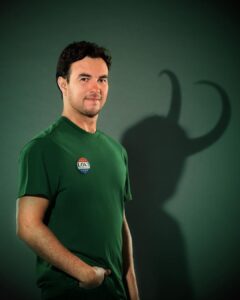 Sergio Pérez Instagram - ¿Quién dice que no puedo ser una variante de Loki? La segunda temporada empieza hoy en @disneyplusla