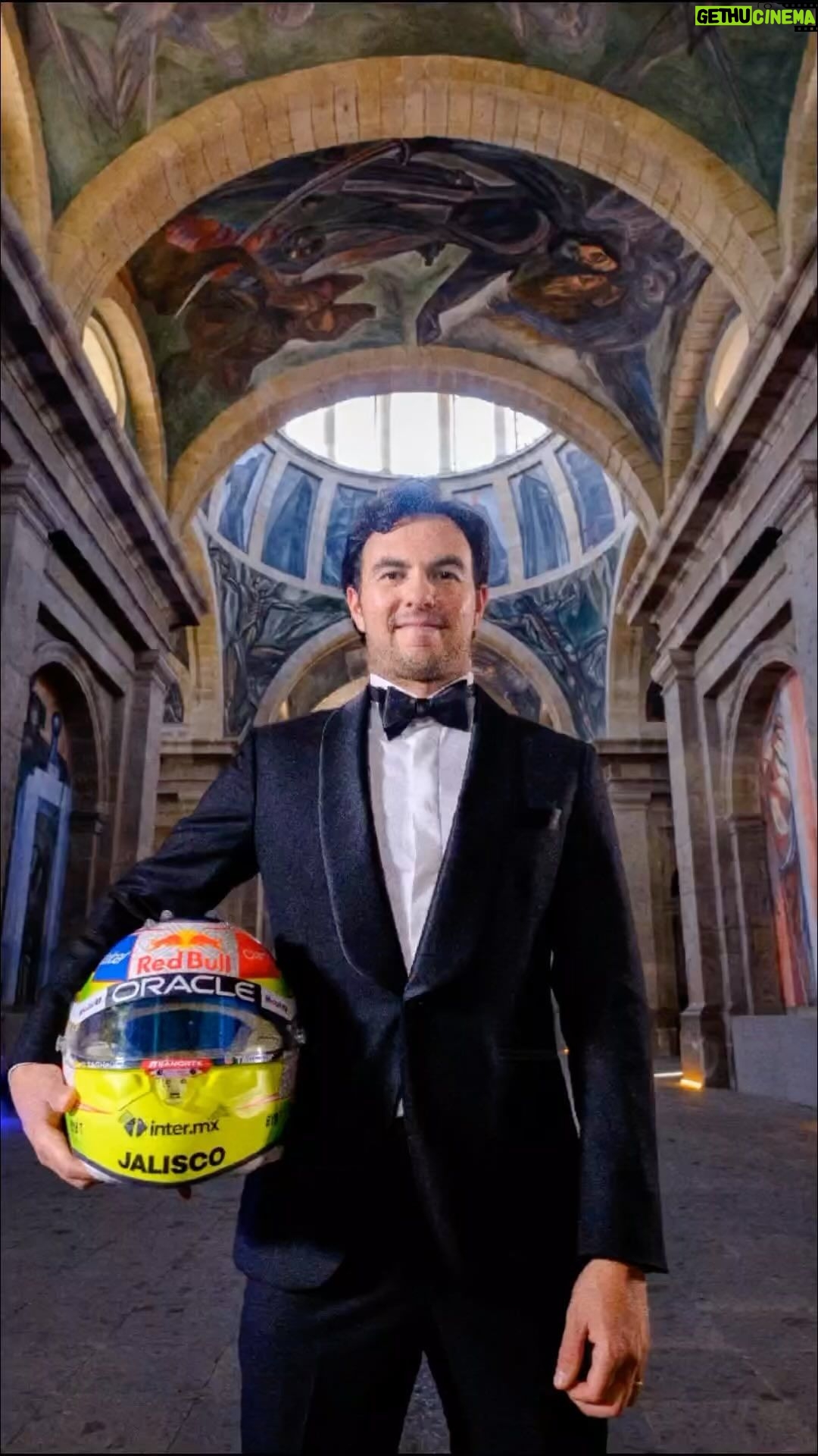 Sergio Pérez Instagram - Si hay un lugar que lo tiene todo, ese es Jalisco. Siempre será un orgullo correr para poner en alto el lugar de donde soy #JaliscoEsMéxico