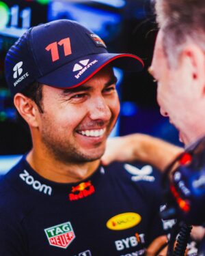 Sergio Pérez Instagram - No tuve el mejor arranque y eso provocó que mis llantas se fueran en los duelos con Lewis y Russell, pero al final  logramos buenos puntos.

Mañana es la importante y tenemos el ritmo para remontar. 

I didn't have the best start, which led to my tires wearing out in the duels with Lewis and Russell, but in the end, we secured some good points. 

Tomorrow's the big day and we've got the pace to make a comeback.

#SP11 #BrazilGP