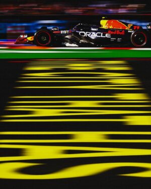Sergio Pérez Instagram - Día positivo, buenas sensaciones y que bueno ver a tanta afición. ¡Vamos con todo! 

Positive day, feeling good, and great to see so many fans. Let's go! 

#SP11 #MexicoGP
