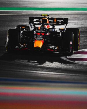 Sergio Pérez Instagram - A weekend where nothing worked out for us, first of all I want to thank my entire @redbullracing team very much for getting my car ready on time, we have the best mechanics in the world.

Let's think about the closing, there are still 5 very important races left and we are going to return. 

Un fin de semana en el que nada nos salió. Antes que nada quiero agradecer mucho a todo mi equipo @redbullracing por dejar listo mi auto a tiempo. Tenemos los mejores mecánicos del mundo. 

A pensar en el cierre, que aún quedan 5 carreras muy importantes y vamos a regresar. #Nevergiveup #SP11